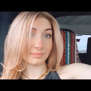 Meet your Posher, Katherine